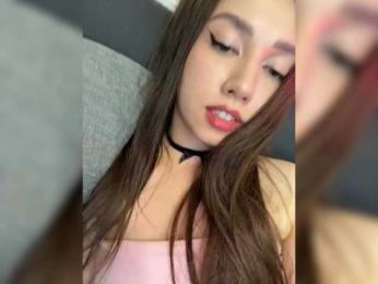 Jade8887 — Bongacams recorded stream screenshot (16 Apr 2025)