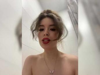 YourLadyyy — Bongacams recorded stream screenshot (17 Apr 2025)