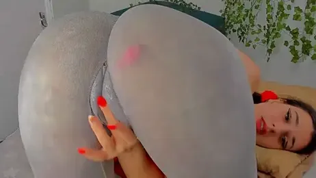 RedAssHottie — Stripchat recorded stream screenshot (18 Apr 2025)