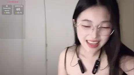 Sweet-Angel999 — Stripchat recorded stream image, 18.04.2025 13:50