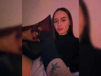 Italianka — Bongacams recorded stream screenshot (18 Apr 2025)