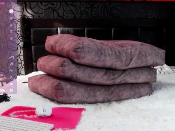 Skitlstrynka — Bongacams recorded stream screenshot (19 Apr 2025)