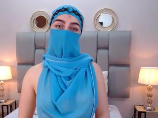 Aliah Manzur — Flirt4free recorded stream screenshot (19 Apr 2025)