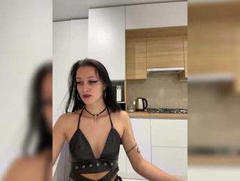 -SATIVA- — Bongacams recorded stream image, 19.04.2025 16:30
