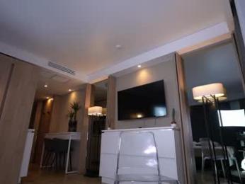 nica_rock — Chaturbate recorded stream image, 19.04.2025 18:20