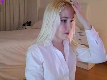 Bella_Byers — Bongacams recorded stream screenshot (19 Apr 2025)
