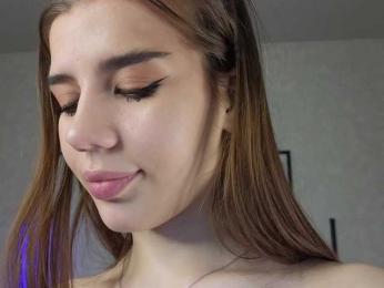 dolly-ll — Bongacams recorded stream image, 20.04.2025 13:20