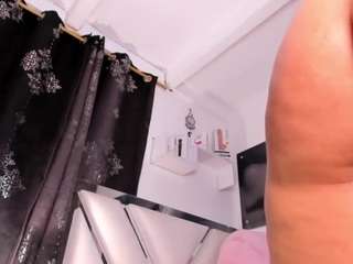 vaiolett-coleman — Camsoda recorded stream image, 06.02.2025 07:30