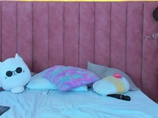 marianabranz — Camsoda recorded stream image, 21.04.2025 13:30