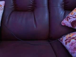 lara-giraldo — Camsoda recorded stream image, 22.04.2025 02:30