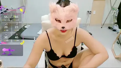 Kor_Cat — Stripchat recorded stream image, 22.04.2025 11:10