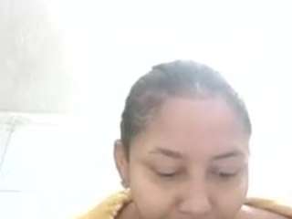 karlapum — Camsoda recorded stream image, 22.04.2025 18:20