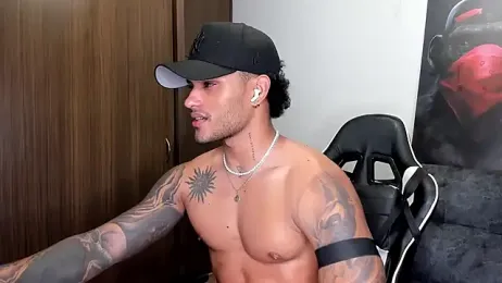 Alessandro_Vanni — Stripchat recorded stream screenshot (23 Apr 2025)