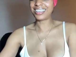carmensindiego — Camsoda recorded stream image, 23.04.2025 17:00