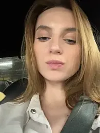 -AngelAri- — Stripchat recorded stream image, 23.04.2025 19:10