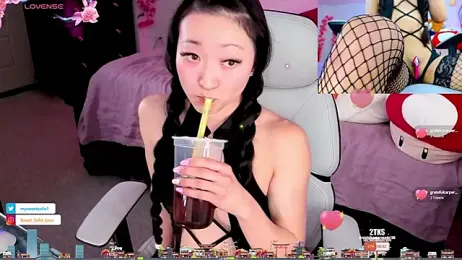 MySweetSofie — Stripchat recorded stream image, 24.04.2025 23:10