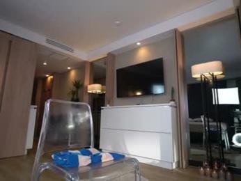 nica_rock — Chaturbate recorded stream image, 25.04.2025 04:10