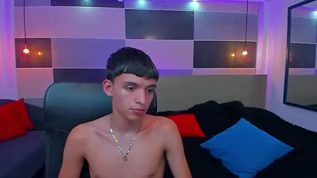 Juan_Nd_Steven — Stripchat recorded stream image, 25.04.2025 04:40