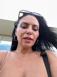 KimKelly13 — Stripchat recorded stream image, 25.04.2025 15:00