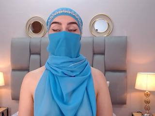 Aliah Manzur — Flirt4free recorded stream screenshot (25 Apr 2025)