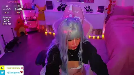 Autumn_Nighht — Stripchat recorded stream image, 25.04.2025 20:30