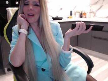 blondalina — Bongacams recorded stream image, 25.04.2025 22:30