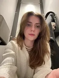 MariiD — Stripchat recorded stream image, 26.04.2025 07:10