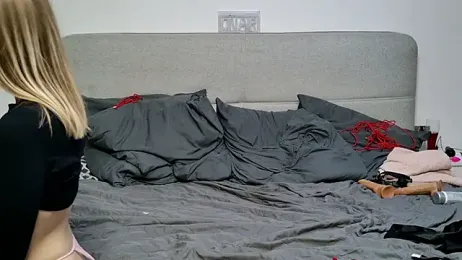 LaraBlond — Stripchat recorded stream screenshot (26 Apr 2025)