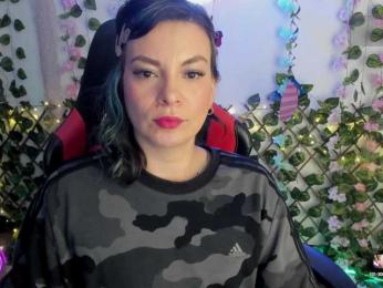 Cocochanell — Bongacams recorded stream screenshot (27 Apr 2025)