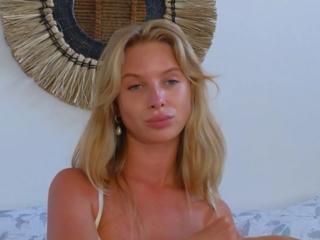 Emma Wilde — Flirt4free recorded stream image, 27.04.2025 04:10