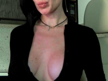 Mashulya29 — Bongacams recorded stream image, 27.04.2025 07:00