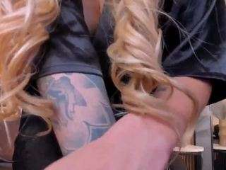 meganwest — Camsoda recorded stream image, 27.04.2025 17:00