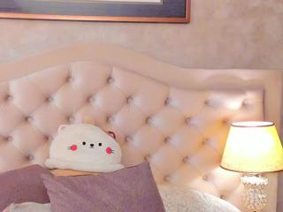 Bella Fontana — Flirt4free recorded stream screenshot (27 Apr 2025)