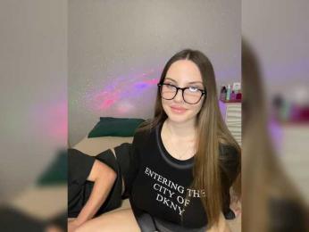 Cris_Mi — Bongacams recorded stream image, 28.04.2025 11:00