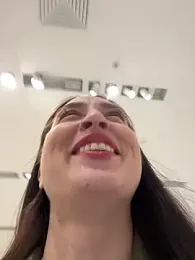 Holly_Play — Stripchat recorded stream image, 28.04.2025 10:00