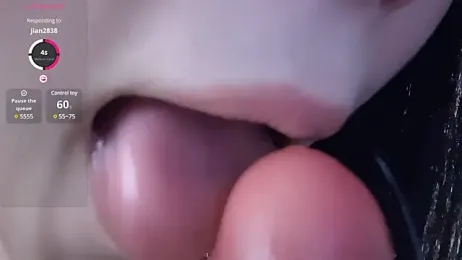 Sweet-Angel999 — Stripchat recorded stream image, 28.04.2025 14:20