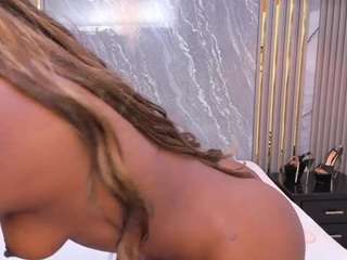 nyakimgold — Camsoda recorded stream image, 28.04.2025 12:30