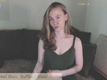 Adamova_Eva — Bongacams recorded stream screenshot (28 Apr 2025)