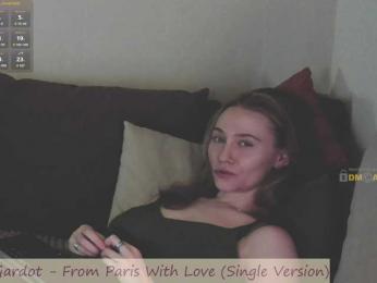 Adamova_Eva — Bongacams recorded stream screenshot (28 Apr 2025)