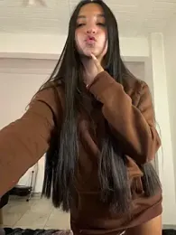 aly_golden_ — Stripchat recorded stream image, 28.04.2025 23:40