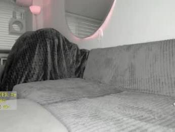 lonelly_lolly98 — Chaturbate recorded stream image, 28.04.2025 21:10