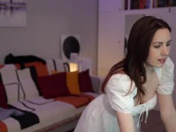 _blackbee_ — Chaturbate recorded stream image, 29.04.2025 10:30