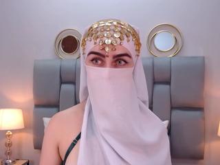 Aliah Manzur — Flirt4free recorded stream screenshot (30 Apr 2025)