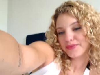 theislandgirl — Chaturbate recorded stream image, 30.04.2025 16:50