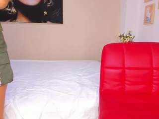 cloe-world1 — Camsoda recorded stream screenshot (07 Feb 2025)