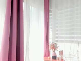 diamondt33n — Camsoda recorded stream image, 01.05.2025 06:00