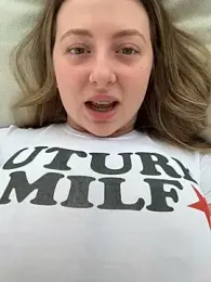 curvyflawless — Stripchat recorded stream screenshot (01 May 2025)