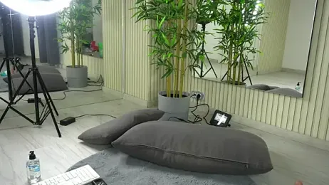 Cherrysweett — Stripchat recorded stream screenshot (01 May 2025)