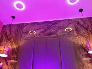 isabelredrose — Camsoda recorded stream screenshot (02 May 2025)