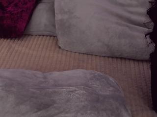 Zoe Niickels — Flirt4free recorded stream screenshot (02 May 2025)